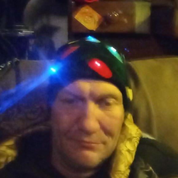 Meet your Posher, Benjamin - Picture 1 of 1